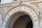 arch-at-he-old-post-office-in-washington
