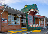 dinosaur-land-gift-shop-entrance-located