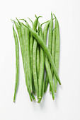 several-green-beans-overhead-view-bc8b6k