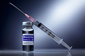 syringe-and-morphine-bht8mr.jpg